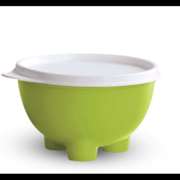 Tupperware Salsa Bowls  Set of 2 - Picture 8 of 8